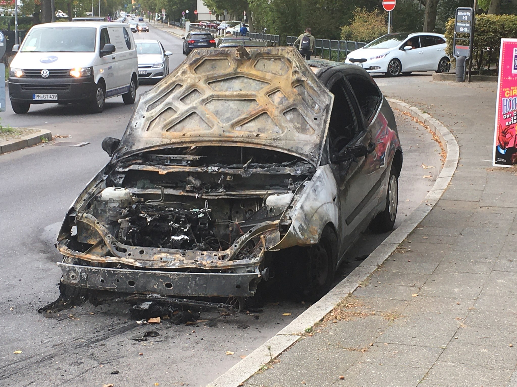 Auto ausgebrannt Märkisches Viertel